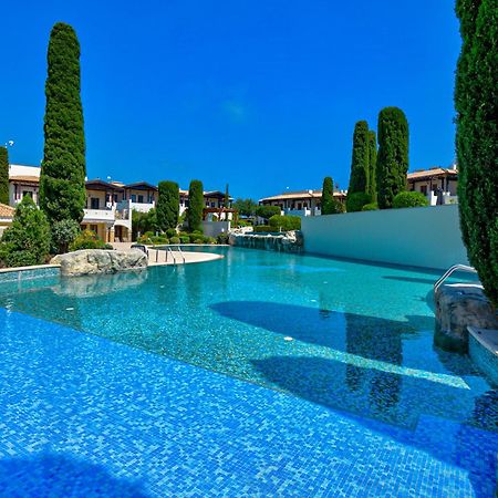 2 Bedroom Apartment Assia With Communal Pool, Aphrodite Hills Resort Κούκλια Εξωτερικό φωτογραφία