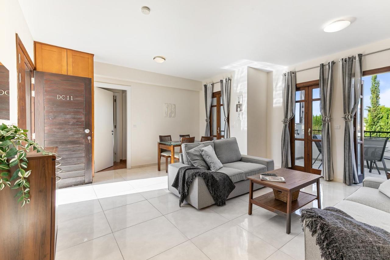 2 Bedroom Apartment Assia With Communal Pool, Aphrodite Hills Resort Κούκλια Εξωτερικό φωτογραφία