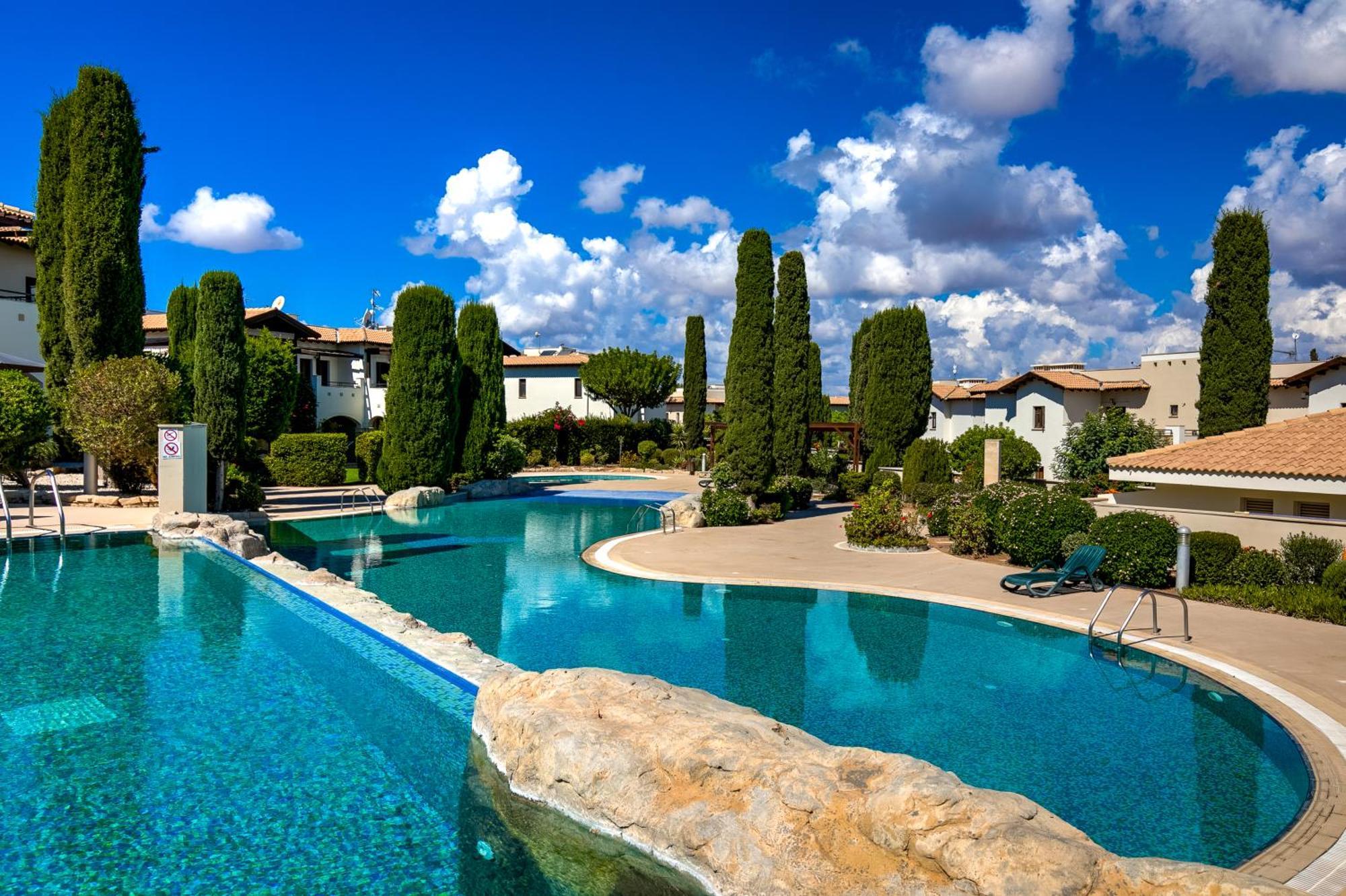 2 Bedroom Apartment Assia With Communal Pool, Aphrodite Hills Resort Κούκλια Εξωτερικό φωτογραφία