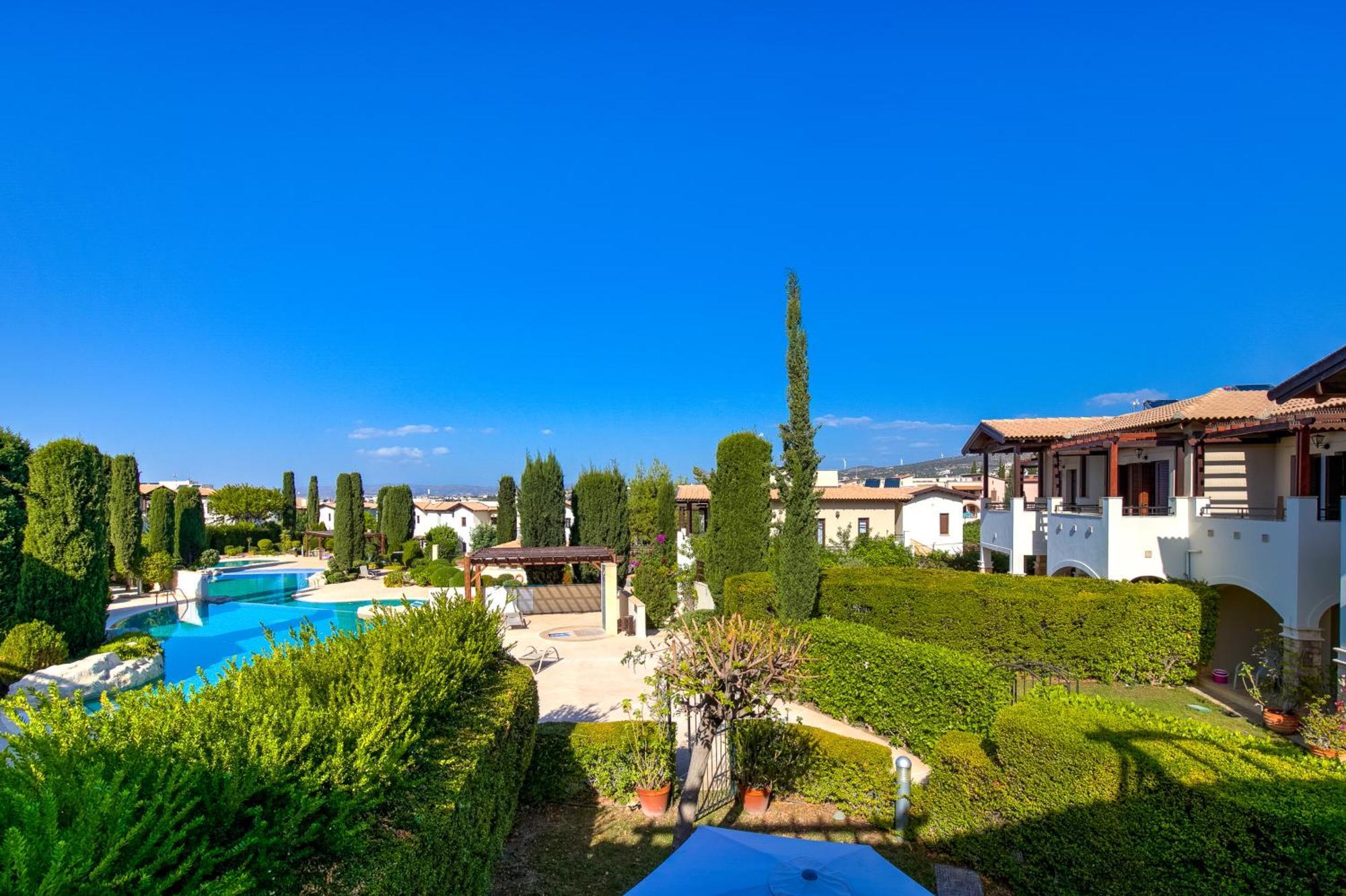 2 Bedroom Apartment Assia With Communal Pool, Aphrodite Hills Resort Κούκλια Εξωτερικό φωτογραφία