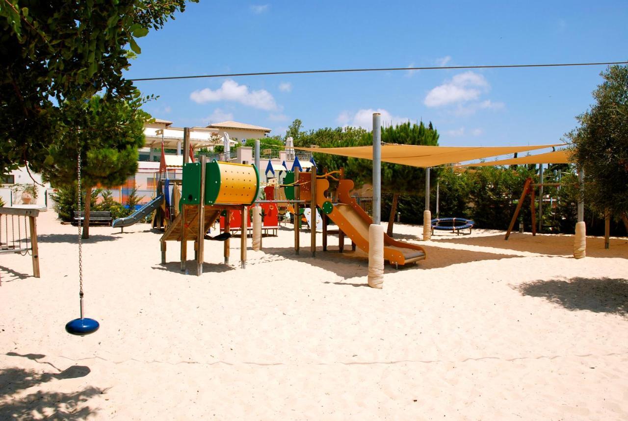 2 Bedroom Apartment Assia With Communal Pool, Aphrodite Hills Resort Κούκλια Εξωτερικό φωτογραφία